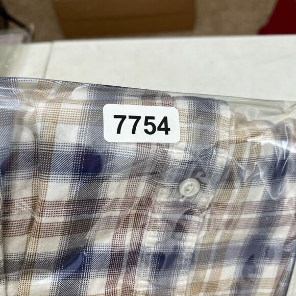 Tommy Hilfiger Shirt Mens Extra Large Button-Down Long-Sleeve Custom Fit‎ Plaid - Picture 13 of 14